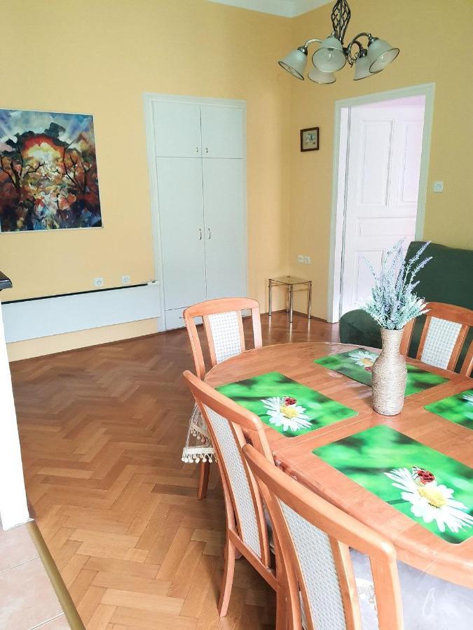 Family Apartment Center أوباتيا المظهر الخارجي الصورة