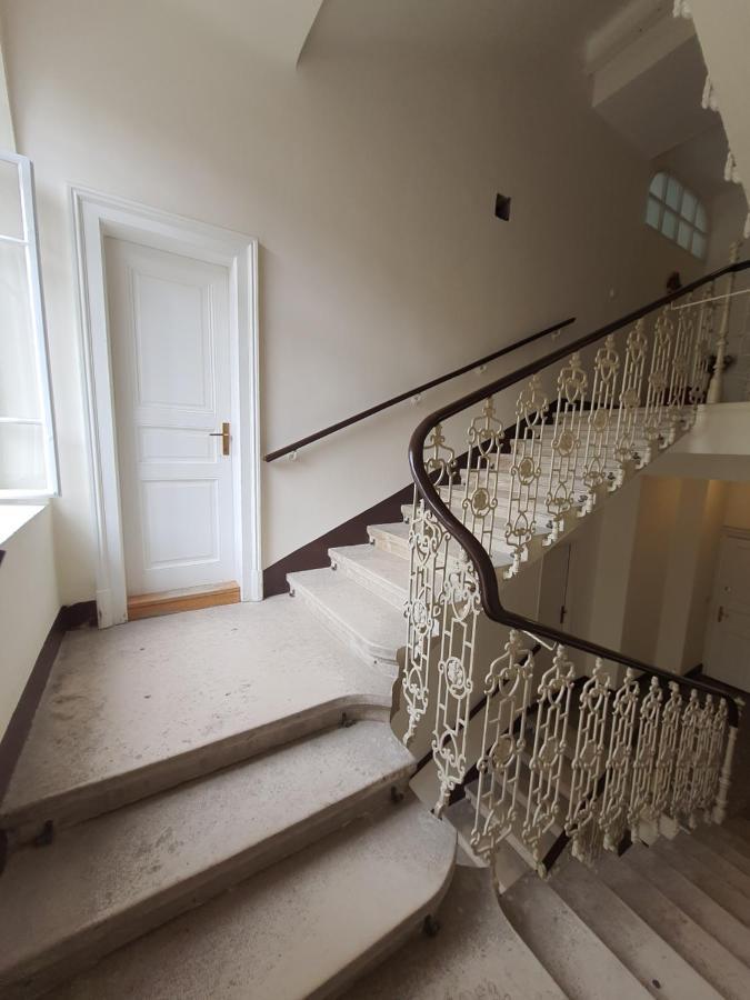 Family Apartment Center أوباتيا المظهر الخارجي الصورة